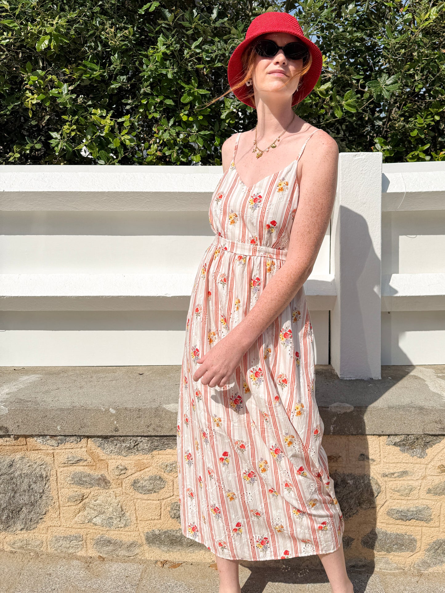 ROBE NOUÉE